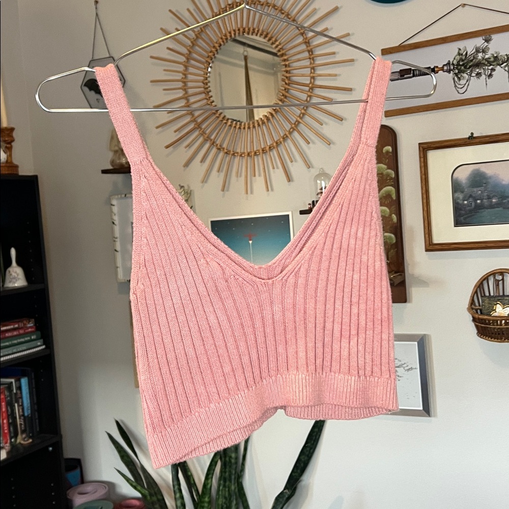Aerie Women's Ribbed Knit Cropped Sweater Tank Top in Dusty Rose - Size M - Picture 6 of 8